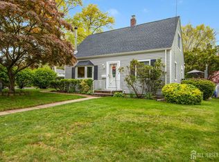 775 W Inman Ave, Rahway, NJ 07065