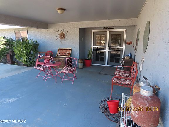 4th image of 311 N Saddle Vista Rd