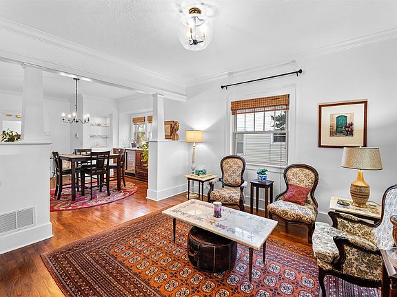 5th image of 727 Highland Ave