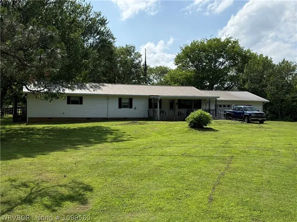 105578 S 4680th Rd, Sallisaw, OK 74955