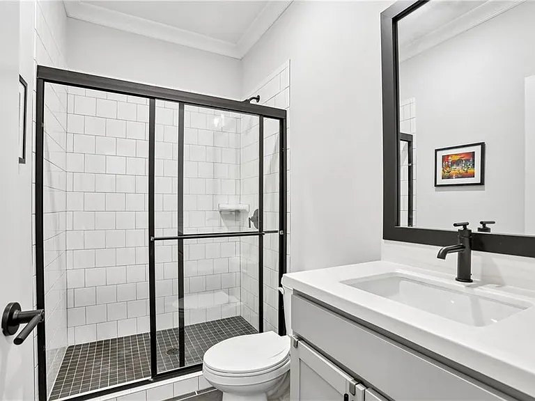 3722 Silvery Way — Photo 4