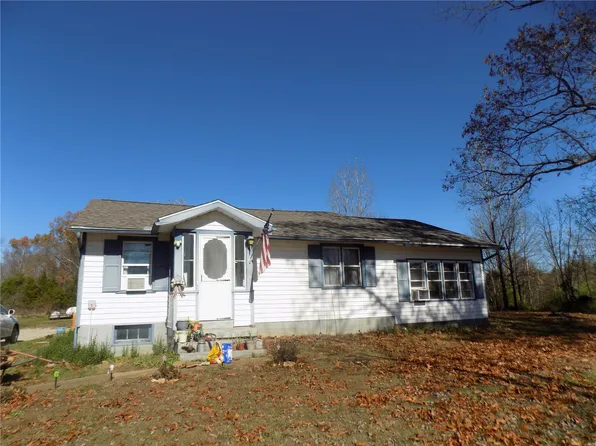 1592 Highway J, Fredericktown, MO 63645