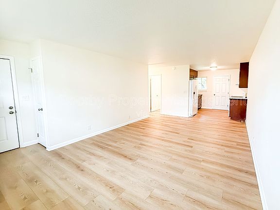 4th image of 7490 Austin Dr Unit 7492