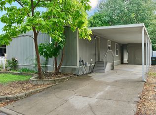 633 E Archwood Dr UNIT 12, Eagle Point, OR 97524