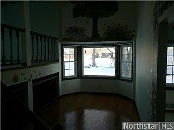 3rd image of 17115 Foliage Ave