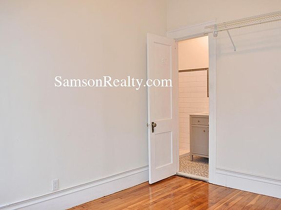 5th image of 257 Gano St APT 1