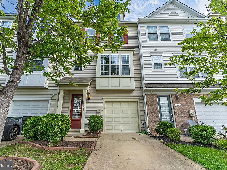 1st image of 44570 River Otter Dr