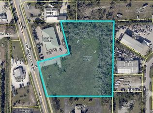 10250 Stringfellow Rd, Saint James City, FL 33956