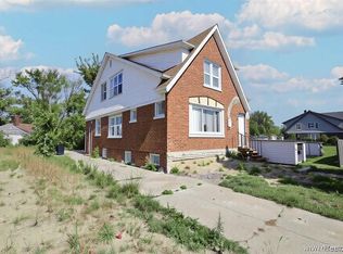12737 Promenade Ave, Detroit, MI 48213