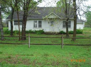11059 Wallace Rd, Oswego, KS 67356
