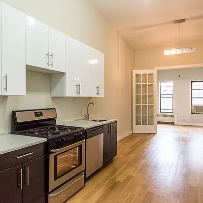 Rented by Nooklyn NYC LLC | media 26