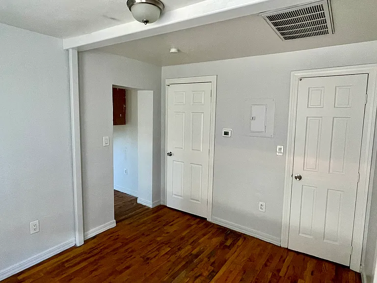 1216 W Roosevelt St #2 — Photo 6