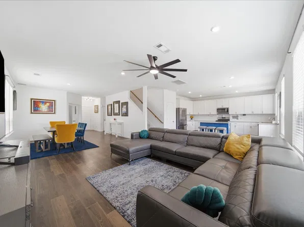 5706 Finely Run St, Spring, TX 77373