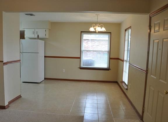 4th image of 232 River Village Dr