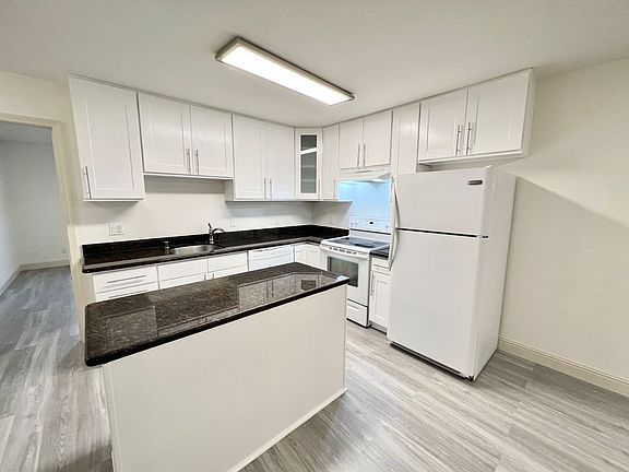 2nd image of 4344 17th St APT 2
