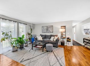 440 North Ave APT 19, Haverhill, MA 01830