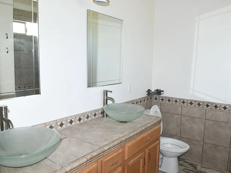13950 W Maui Ln — Photo 14