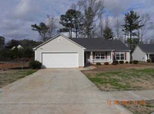 917 Rosewood Ln, Monroe, GA 30656