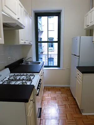 Rented by City & Suburban | media 28