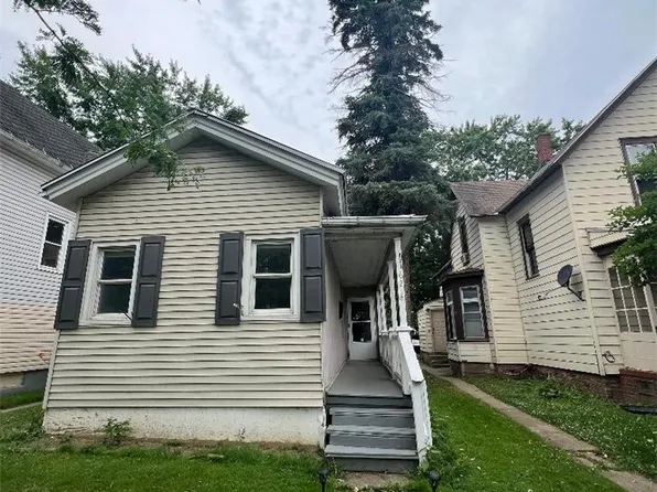 621 Main St, Dunkirk, NY 14048