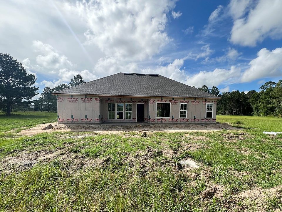 2nd image of 108 Palm Cir