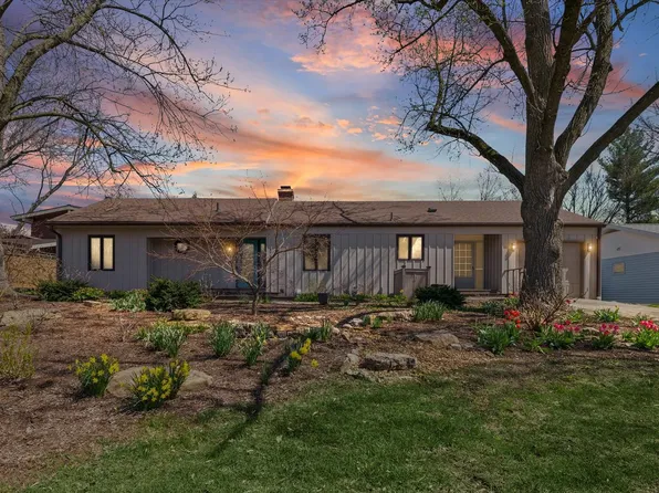 1004 Mayfair Rd, Champaign, IL 61821