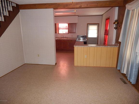 Kitchen view 3