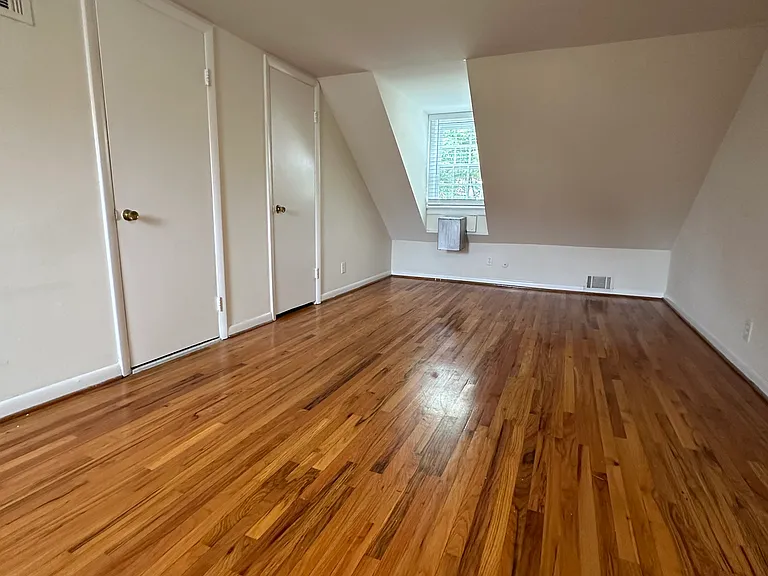 935 Lombard St #202 — Photo 9