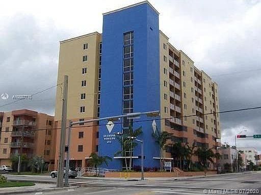 1st image of 218 NW 12th Ave APT 506