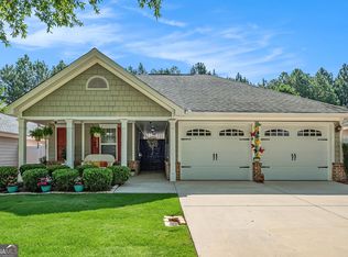 113 Cottage Club Dr, Locust Grove, GA 30248