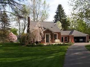 44833 N Territorial Rd, Plymouth, MI 48170