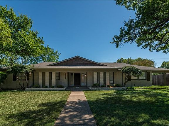 2nd image of 3946 Cedar Bayou Dr