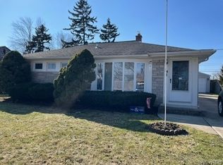 74 Krehmore Pl, Buffalo, NY 14223
