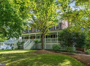 2819 Rifle Ridge Rd, Oakton, VA 22124