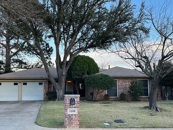 5th image of 1108 Greendale Dr