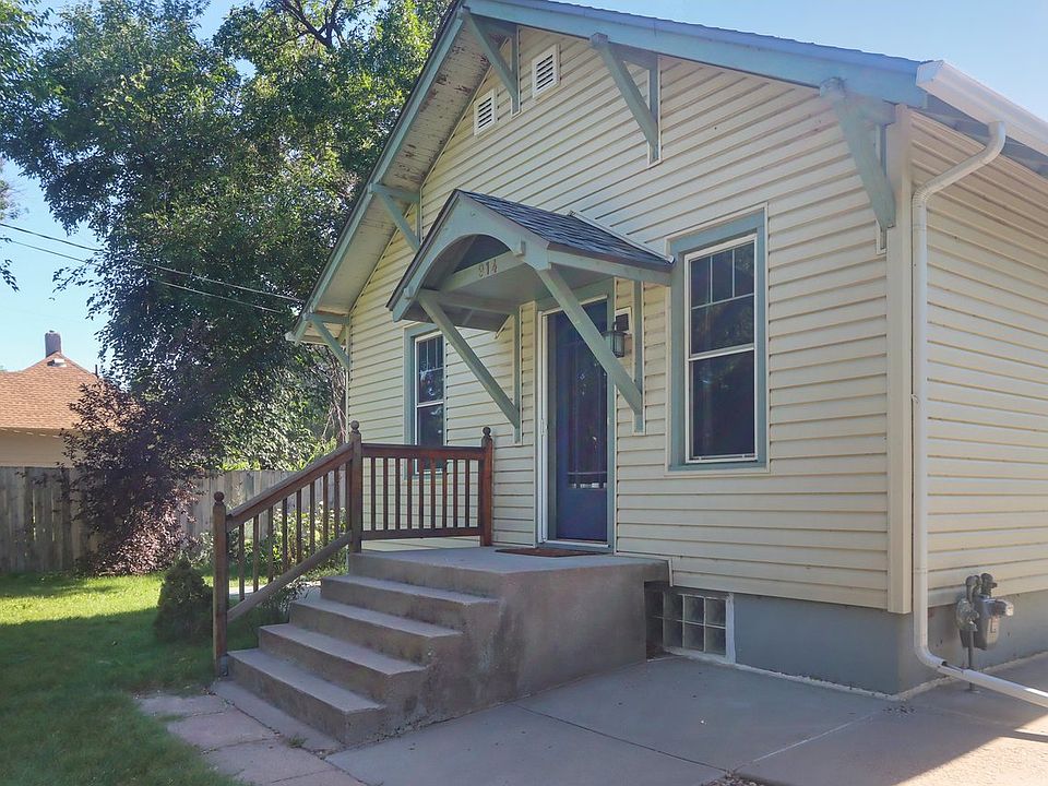 1st image of 914 N Carson St