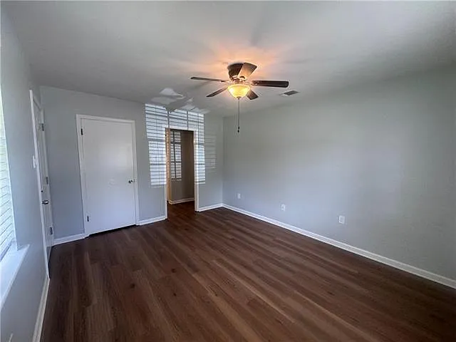2 bed, 1.0 bath, 950 sqft, $1,400 — Photo 4