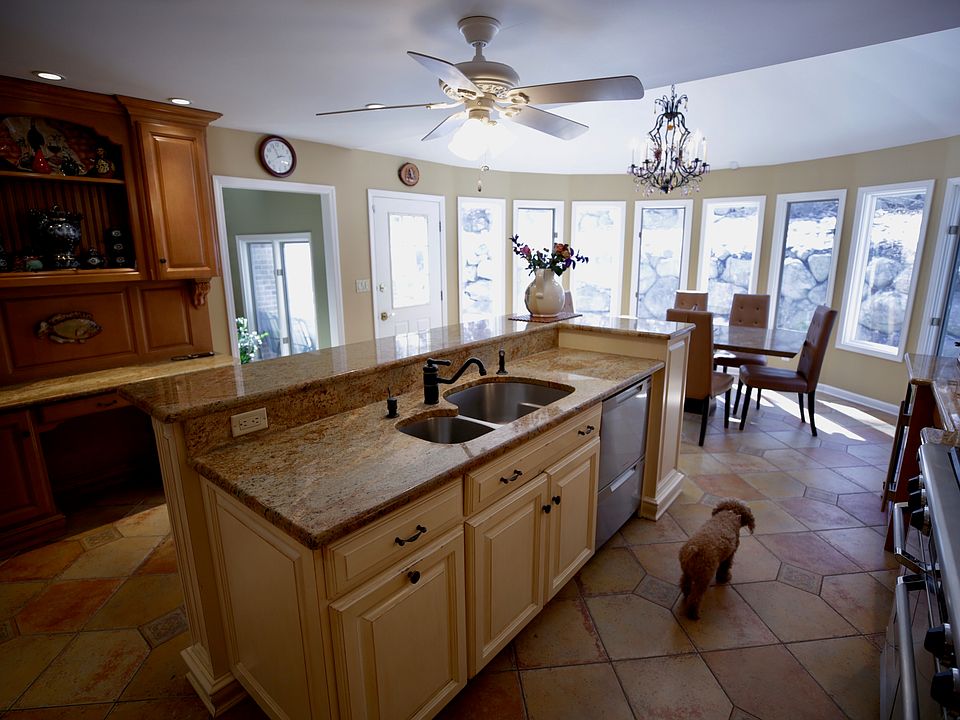 1st image of 502 Mortimer Ct