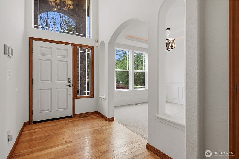 4th image of 11212 179th Ave Ct E