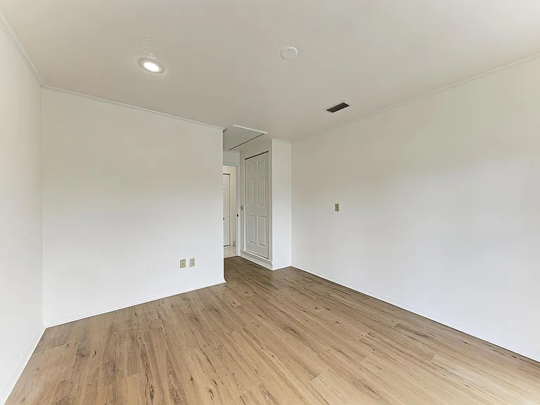 3602 63rd St W — Photo 31