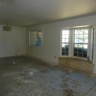 2nd image of 1878 Kevin Dr