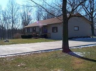 5520 E Earl Young Rd, Bloomington, IN 47408