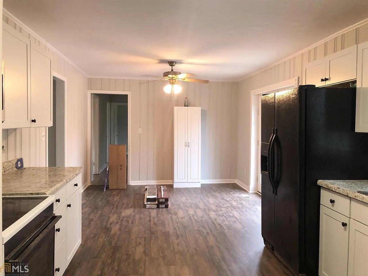 4 bed, 2.5 bath, 1600 sqft, $1,700 — Photo 3