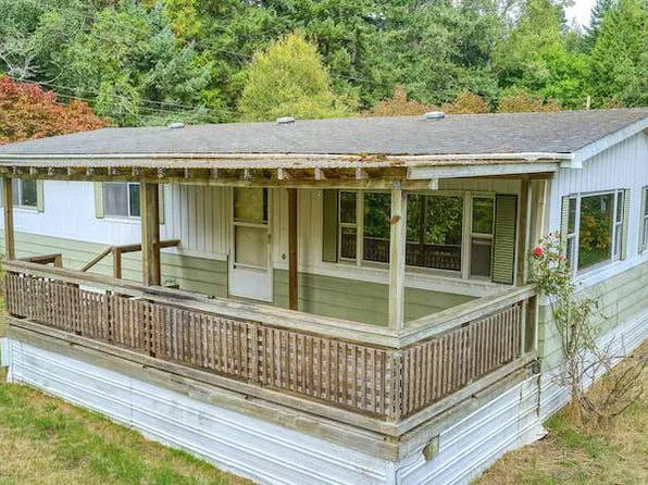 2233 Ross Rd, Point Roberts, WA 98281