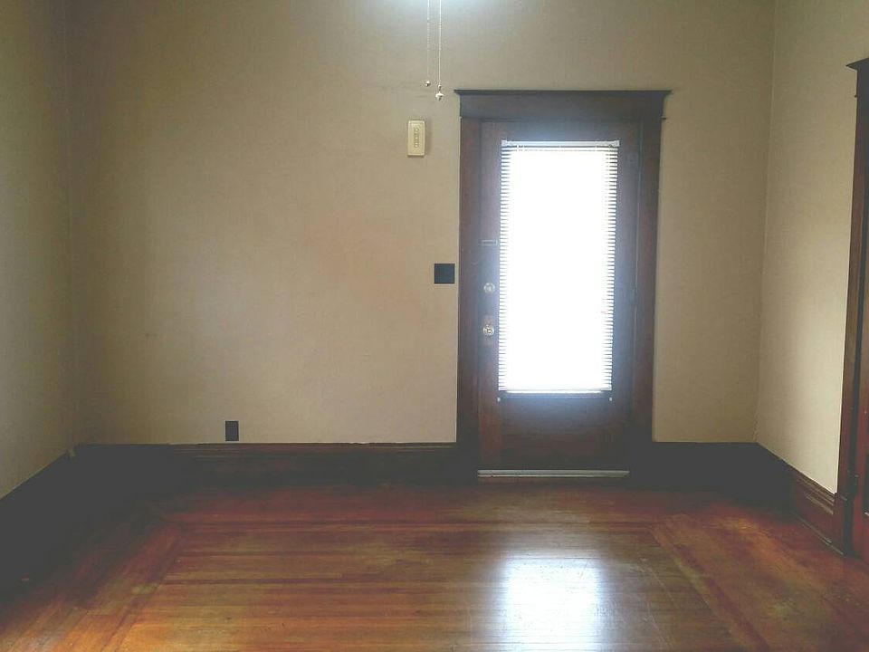 2nd image of 241 S 5th St APT 3