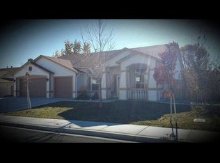 1049 Rimfield Dr, Fernley, NV 89408