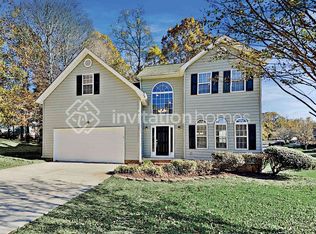 1600 Stoney Creek Ln, Charlotte, NC 28262