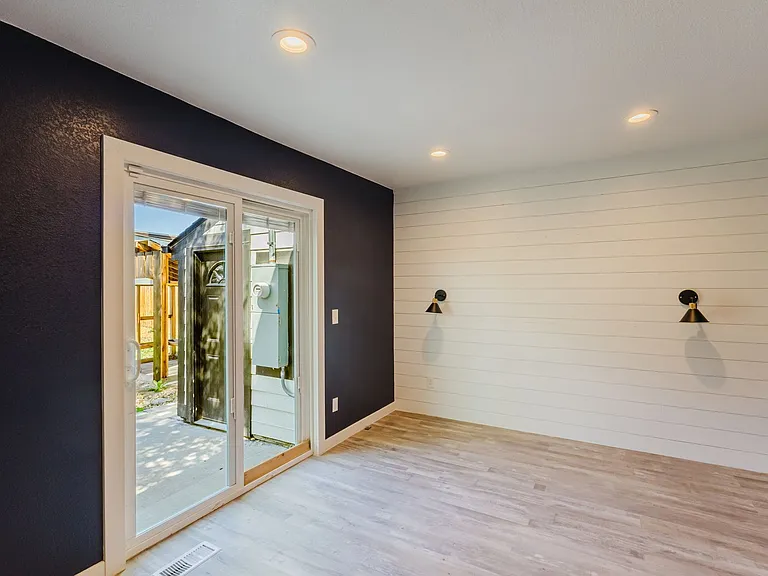 4001 E Cornell Ave — Photo 15
