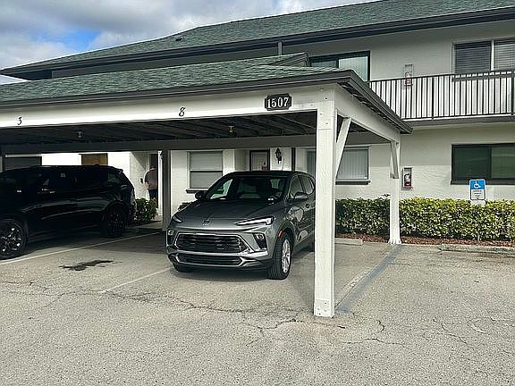 5th image of 1507 Cape Coral Pkwy W