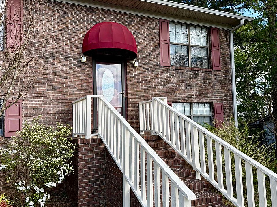 1st image of 1067 Ridge Dr